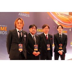 オレンジカーペットに登場した「オーバーロードIV」チームの皆さん