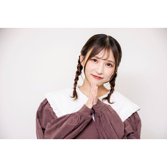 舞台「スパイ教室」エルナ役・佐倉初さん