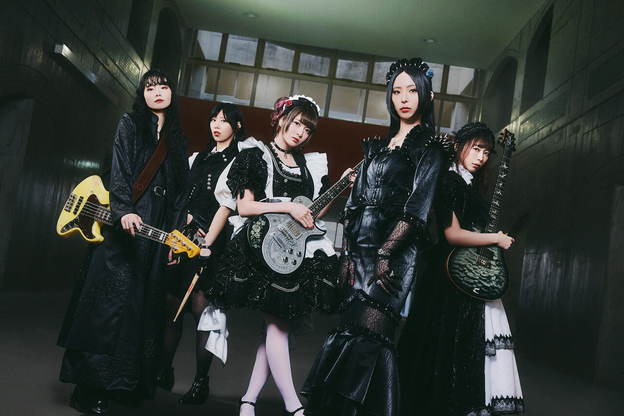 ロックは淑女の嗜みでして」オープニングテーマ「Ready to Rock」担当