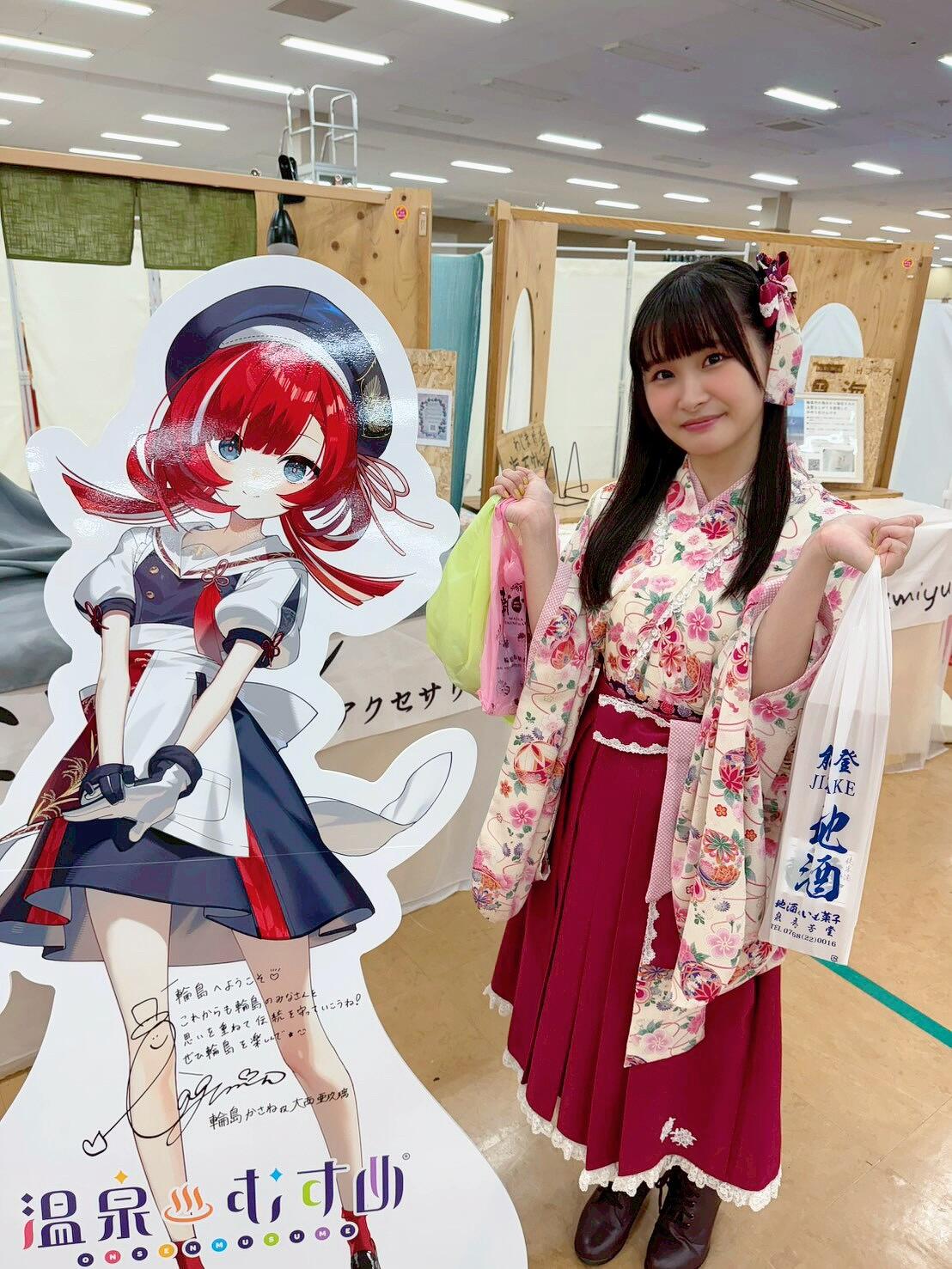 温泉むすめ」イベント後、大西亜玖璃＆相良茉優が輪島を観光、箸に入れ