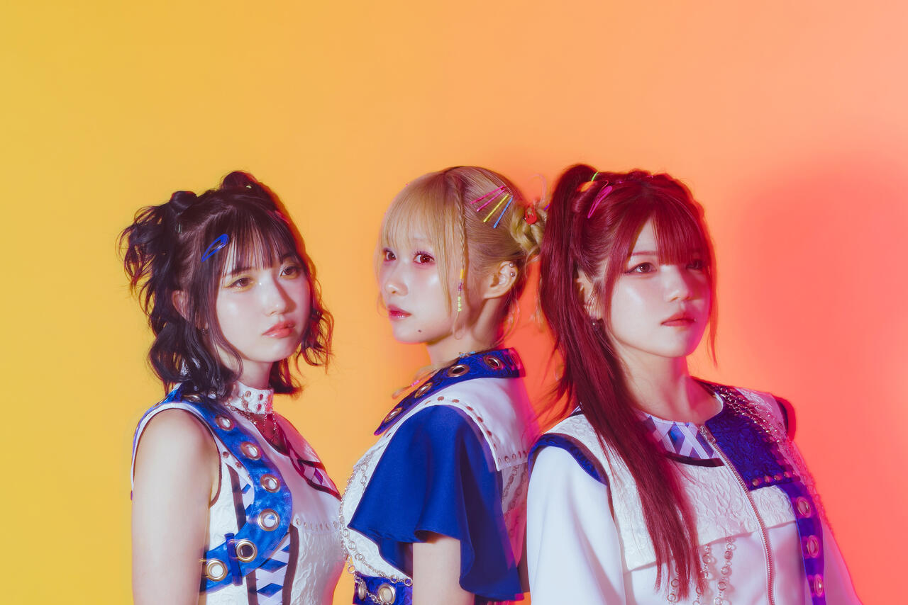 TRiDENT、決意のメジャーデビューEP「BLUE DAWN」リリース！ TVアニメW