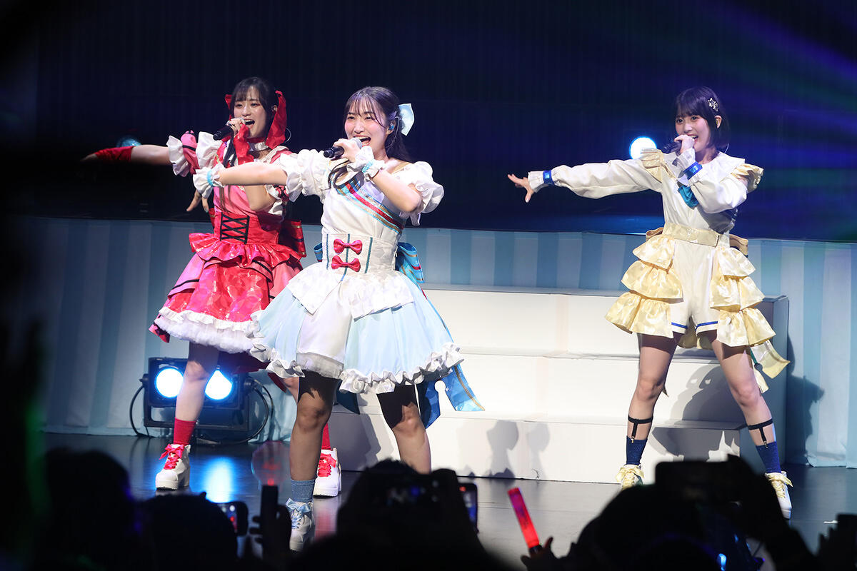 3人のプリンセスが熱く華麗に歌い踊る！ 『プリンセッション
