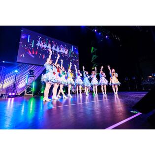 「温泉むすめ」久々のナンバリングライブ！　SPRiNGS、AKATSUKI、新星VUCCAら20名がつないだ絆のバトン