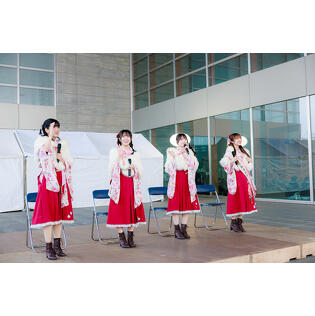 幻想的な灯りに包まれて……「温泉むすめ」上杉雪灯篭まつり点灯式出演レポート