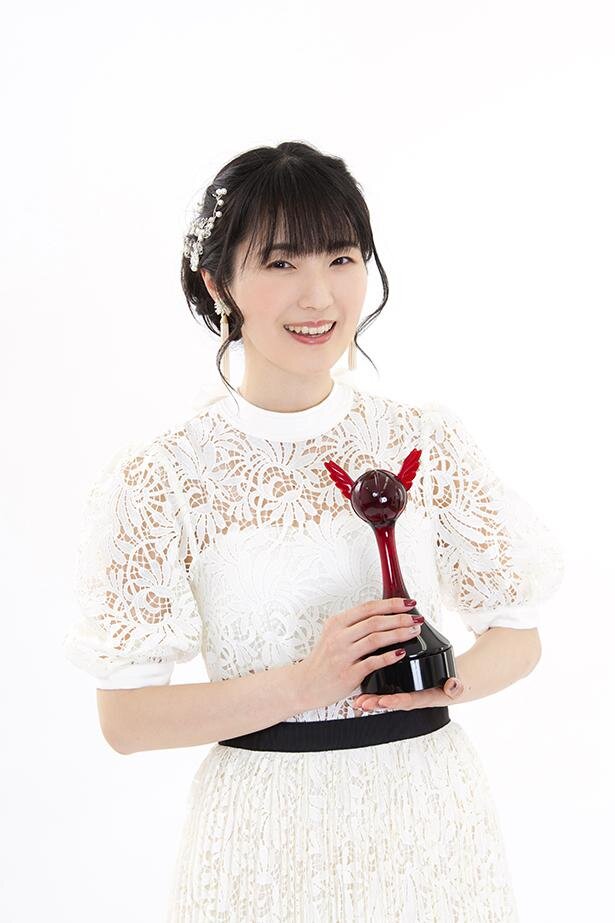 第15回「声優アワード」で、主演女優賞を受賞した石川由依さん