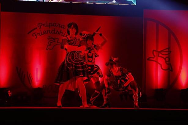 UCCHARI BIG-BANGS<br>(C)T-ARTS/syn Sophia /テレビ東京 /IPP製作委員会
