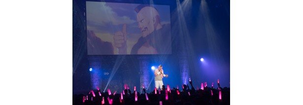 「『この素晴らしい世界に祝福を！2』感謝祭～この素晴らしいファンの皆様と祝宴を！～」より<br>(C)2017 暁なつめ・三嶋くろね/KADOKAWA/このすば2製作委員会