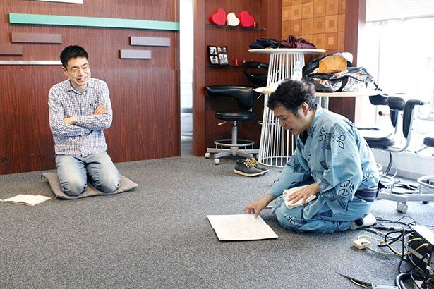 師匠の手本を見るチャンスでもある一対一の稽古<br>