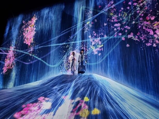 「わたしの幸せな結婚」新情報発表会レポート<br>「エプソン チームラボボーダレス」 東京 お台場 (C) チームラボ