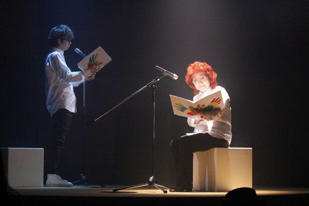 「笑う朗読」ゲネプロの様子<br>