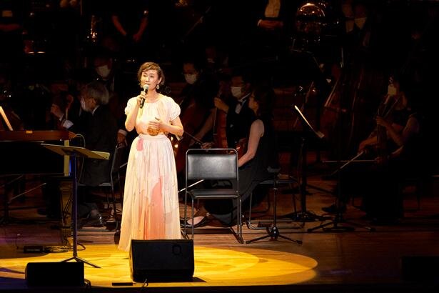 美しい旋律が会場を包んだ「スタジオ地図 シネマティックオーケストラ2022」レポート<br>