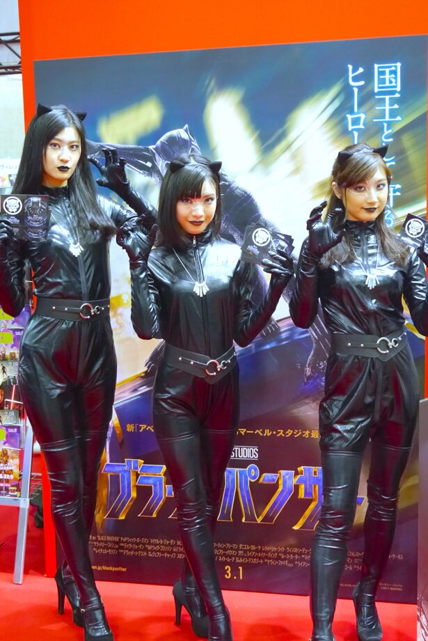 「ブラックパンサー」のコスプレも美しい<br>(C) ＆ TM Lucasfilm Ltd. (C) 2017 MARVEL
