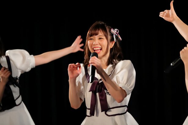 篠田みなみさん<br>(C)温泉むすめ/Enbound, Inc.
