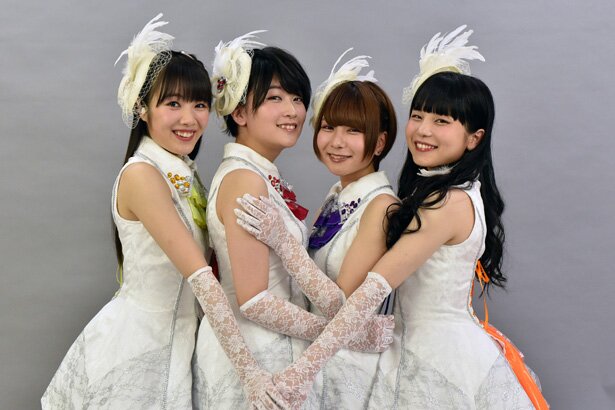 左から麻木ユン役の髙橋麻里さん、茜カスミ役の田中有紀さん、林堂アキラ役の富田美憂さん、橘ミオ役の元吉有希子さん<br>