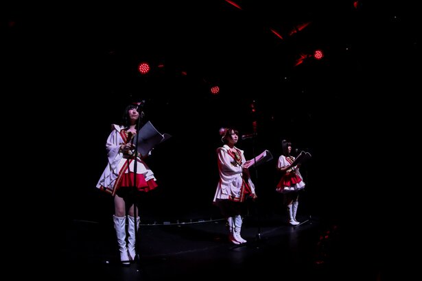 AKATSUKI<br>(C)温泉むすめ/Enbound, Inc.