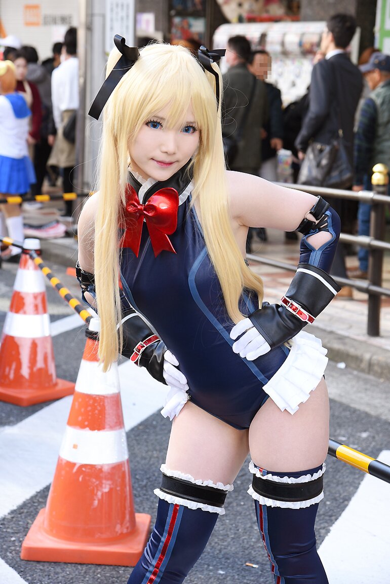 魅惑のゲームヒロインがずらり クッパ姫からマリー ローズまでストフェス19を彩ったコスプレ美女たち 画像3 Webnewtype