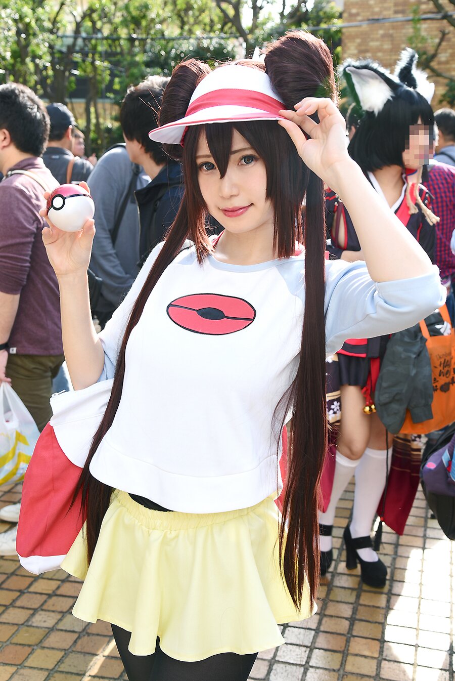 セクシー衣装の美女レイヤーも クッパ姫から ポケモン Ff まで池ハロ19を彩ったコスプレ美女たち 画像14 Webnewtype