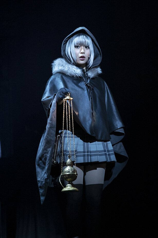 「ロード・エルメロイⅡ世の事件簿 -case.剥離城アドラ-」プレビュー公演より<br>(C)三田誠・TYPE-MOON / LEM STAGE PROJECT