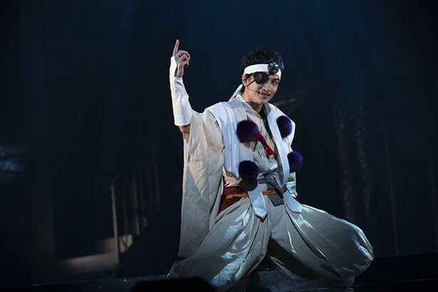 「ロード・エルメロイⅡ世の事件簿 -case.剥離城アドラ-」プレビュー公演より<br>(C)三田誠・TYPE-MOON / LEM STAGE PROJECT
