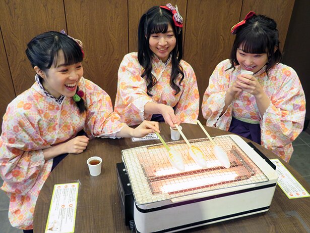 松かまでの様子<br>(C)温泉むすめ/Enbound, Inc.