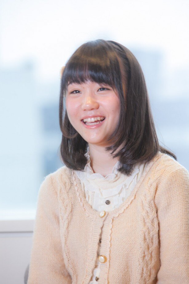 「お金持ちの家の子ではあるんですけど、Le☆S☆Caのメンバーといるときの会話を聴くと、ホノカちゃんって本当に『クラスにいそうな子だな』って思うんです」(植田)<br>