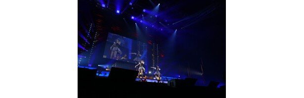 17「夜に輝く星座のように」(渡部優衣、村川梨衣)<br>