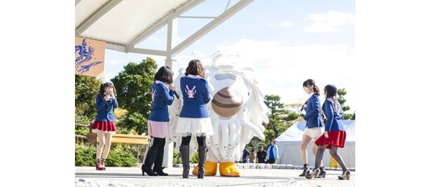BDの特典ディスク1に収録されたイベント「ハートフル・ラビット・ファンミーティング」の様子<br>(C)GIRLS und PANZER Film Projekt