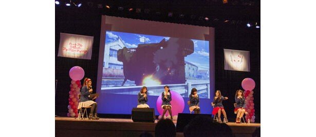 BDの特典ディスク1に収録されたイベント「ハートフル・ラビット・ファンミーティング」の様子<br>(C)GIRLS und PANZER Film Projekt