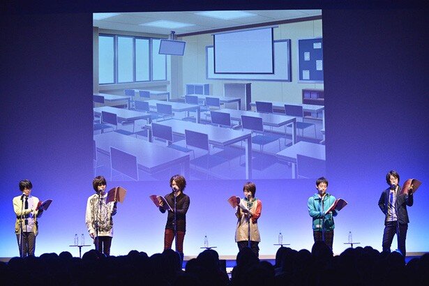 噛んでしまったセリフを他のメンバーがアドリブで拾うという、見事な連携プレイで大成功！<br>