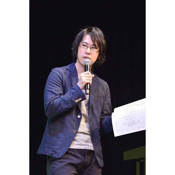 ドSキャラなのに、じつはプロデューサーのお願いには弱いところを見せて歓声を浴びていた、三千院鷹道役の白井悠介さん<br>