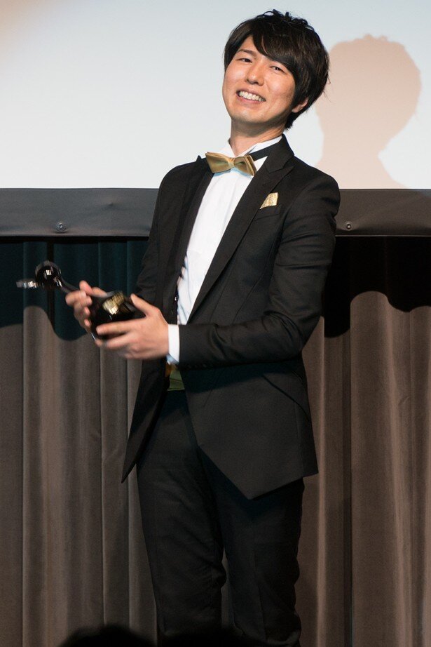 栄えある殿堂入りを果たした神谷浩史さん<br>