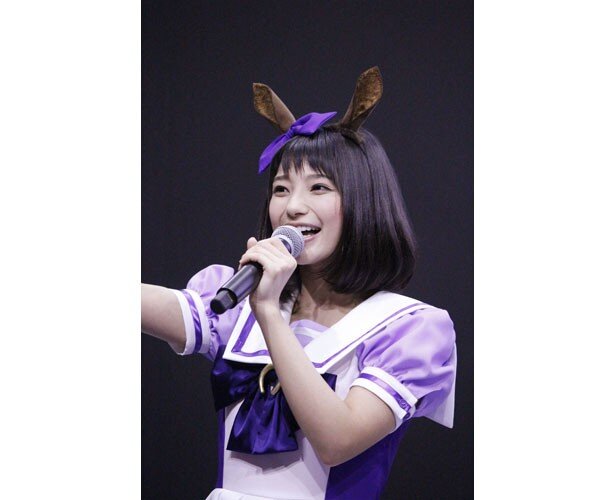 高野麻里佳さん<br>