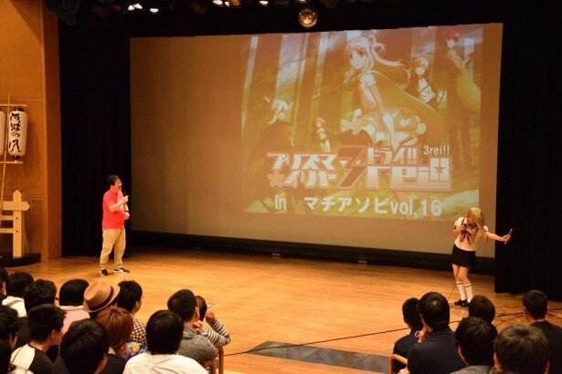 田村初代プロデューサーと加藤3代目プロデューサーの紹介で、前日に門脇さんから預かったというナレーションが流れたかと思えば…<br>