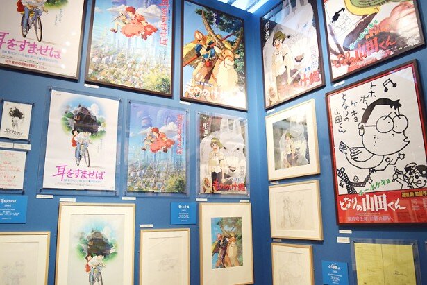 ポスターを見るだけで、作品の思い出が蘇ってくるようです<br>
