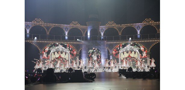 光り輝くステージで夜露士苦の挨拶！「アイドルマスター シンデレラ