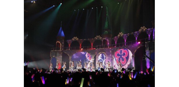 光り輝くステージで夜露士苦の挨拶！「アイドルマスター シンデレラ