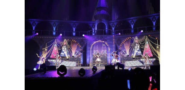 光り輝くステージで夜露士苦の挨拶！「アイドルマスター シンデレラ