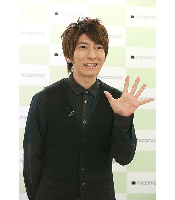 プロジェクト発表中の羽多野さん<br>
