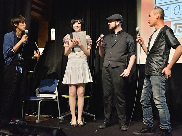 秋アニメについて語る、ニッポン放送の吉田尚記さん、女優・タレントの結さん、Anime Now!編集長のRichard Eisenbeisさん、元アニメアニメ編集長の数土直志さん(左→右)<br>