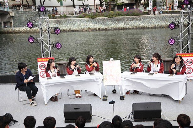 作品の見どころについて、桑原さんは「(大坪由佳さん演じる)田口たんぽぽなど、メインキャラクター以外の卓球部メンバーもしっかりと描かれているので、ご注目ください！」と紹介<br>