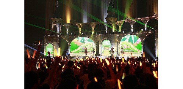 「シンデレラガールズ」4thライブさいたまスーパーアリーナ公演1日目より<br>