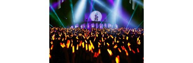 茅原実里さんは2014年の9周年ライブ以来のサプライズ参戦です<br>