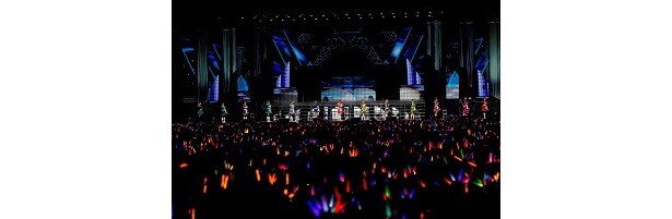 最後は全員揃っての「THE IDOLM@STER」で大団円！<br>